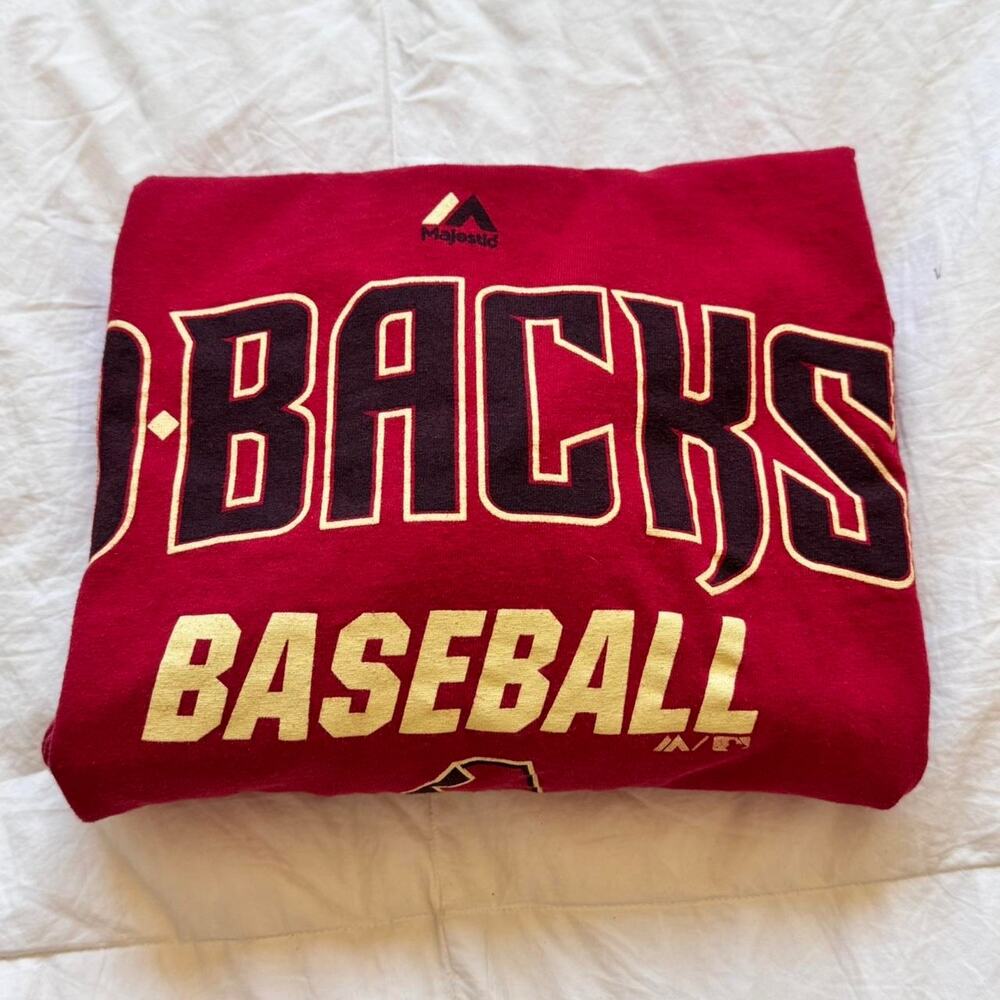 majestic athletic Red diamondbacks graphic t shirt size XL baseball‎ Arizona
